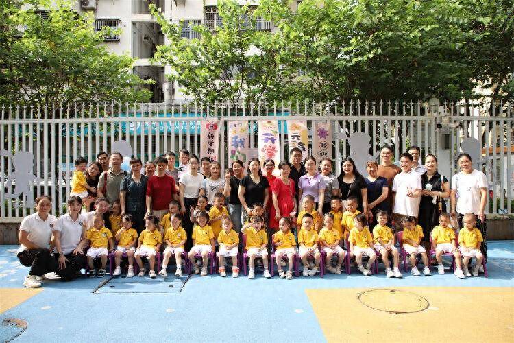 开学季|华强职校附属幼儿园、梅丽小学附属幼儿园、华新小学附属幼儿园开启欢乐新学期！