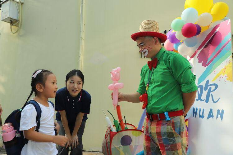 开学季|华强职校附属幼儿园、梅丽小学附属幼儿园、华新小学附属幼儿园开启欢乐新学期！